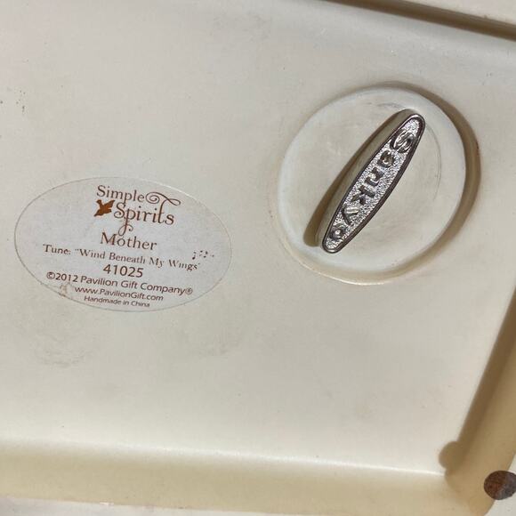 Sankyo Musical Jewelry Box Plays Wind Beneath my Wings Mother's Day Gift Mom GUC - Picture 9 of 12